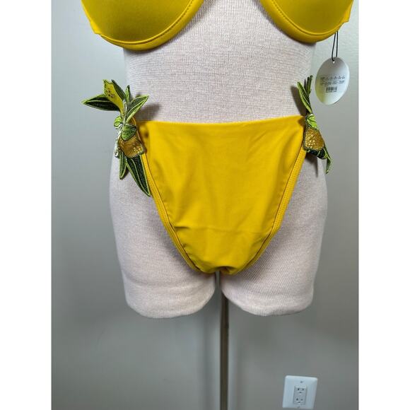 Andrea lyamah Mona Lemon Floral Embroidered Yellow Bikini Swim Set Size XL - Picture 10 of 13